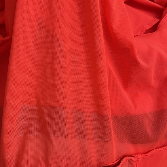 Fabletics neon full zip - Picture 9 of 9